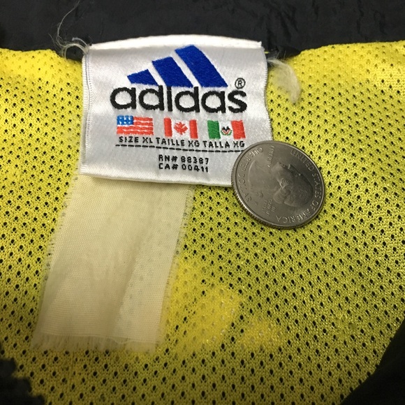 Vintage Adidas Windbreaker Jacket/ XL - Picture 2 of 4